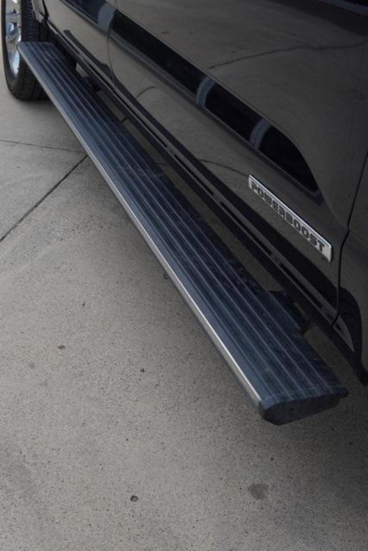 2022 Blue Metallic /Admiral Blue Ford F-150 Limited (1FTFW1ED7NF) with an 3.5L PowerBoost Full-Hybrid V6 engine, Automatic transmission, located at 1105 E Mulberry, Kaufman, TX, 75142, (972) 962-2151, 32.589550, -96.300926 - Photo#9