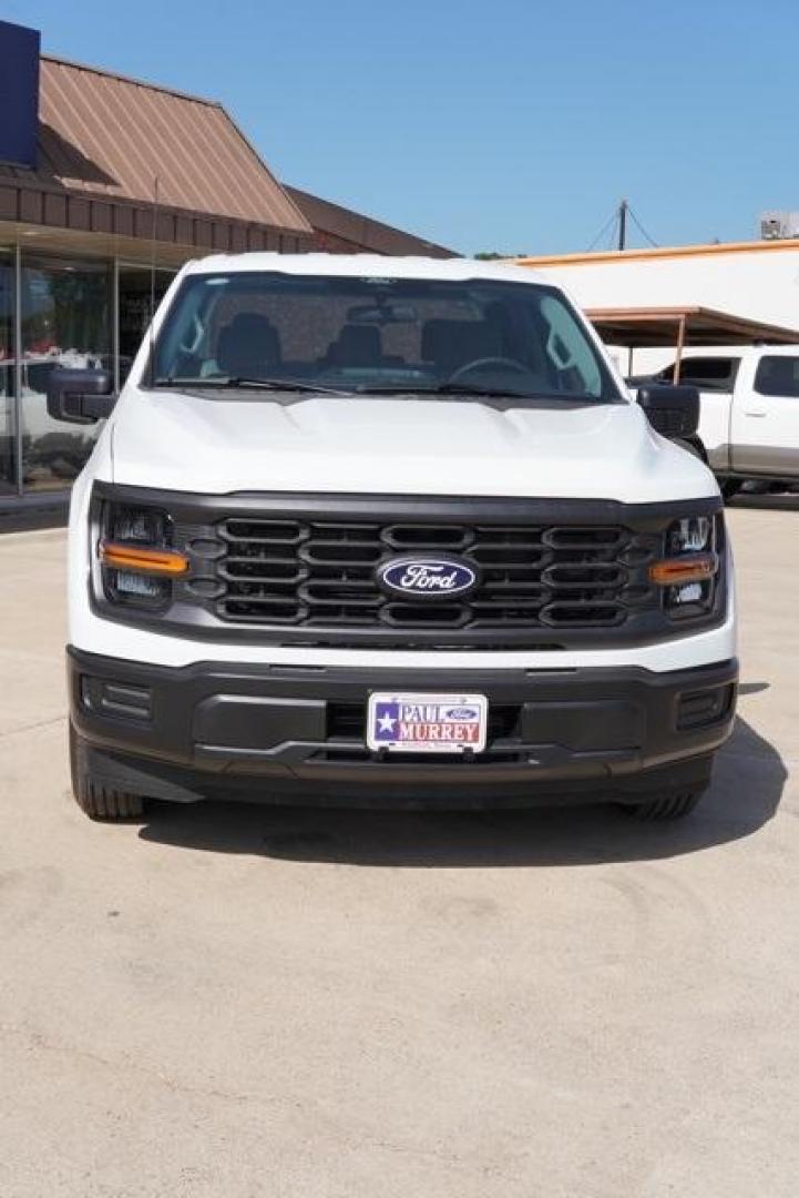 2025 Oxford White /Dark Slate Vinal Ford F-150 XL (1FTEW1KP7SK) with an 2.7L V6 EcoBoost engine, Automatic transmission, located at 1105 E Mulberry, Kaufman, TX, 75142, (972) 962-2151, 32.589550, -96.300926 - Photo#0