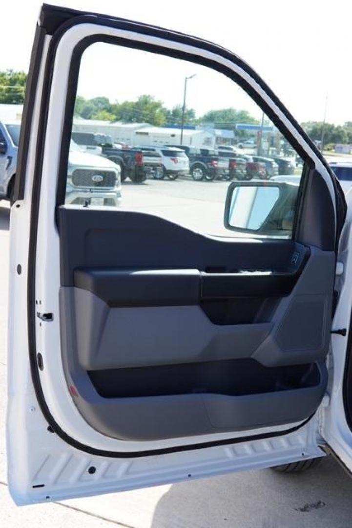2025 Oxford White /Dark Slate Vinal Ford F-150 XL (1FTEW1KP7SK) with an 2.7L V6 EcoBoost engine, Automatic transmission, located at 1105 E Mulberry, Kaufman, TX, 75142, (972) 962-2151, 32.589550, -96.300926 - Photo#24