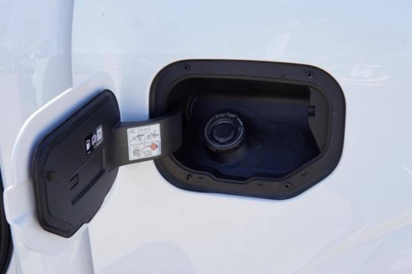 2025 Oxford White /Dark Slate Vinal Ford F-150 XL (1FTEW1KP7SK) with an 2.7L V6 EcoBoost engine, Automatic transmission, located at 1105 E Mulberry, Kaufman, TX, 75142, (972) 962-2151, 32.589550, -96.300926 - Photo#28