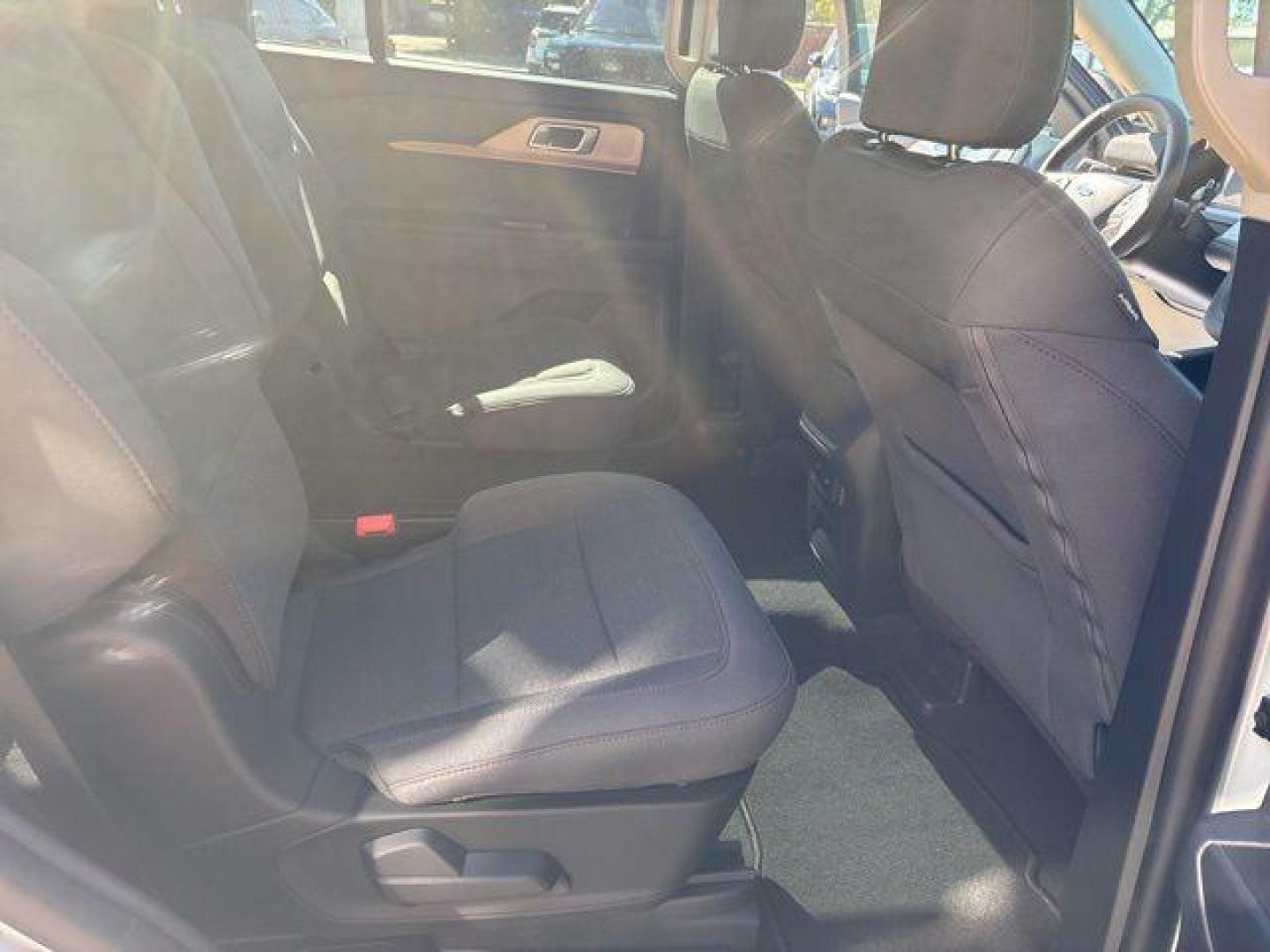 2025 White Metallic /Dark Gray/Onyx Ford Explorer Active (1FMUK7DH1SG) with an 2.3L EcoBoost I-4 engine, Automatic transmission, located at 1105 E Mulberry, Kaufman, TX, 75142, (972) 962-2151, 32.589550, -96.300926 - $7,455 off MSRP! Priced below KBB Fair Purchase Price!<br><br><br>Space White Metallic 2025 Ford Explorer 4D Sport Utility Active RWD 10-Speed Automatic 2.3L EcoBoost I-4 20/29 City/Highway MPG<br><br>20/29 City/Highway MPG Price includes: $6000 - Model Year Closeout Bonus Cash - Explorer. Exp. 03/3 - Photo#20