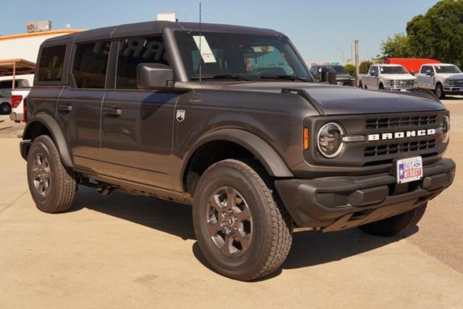 2025 Carbonized Gray Metallic /Black Ford Bronco Big Bend (1FMDE7BH3SL) with an 2.3L EcoBoost I-4 engine, Automatic transmission, located at 1105 E Mulberry, Kaufman, TX, 75142, (972) 962-2151, 32.589550, -96.300926 - Photo#6