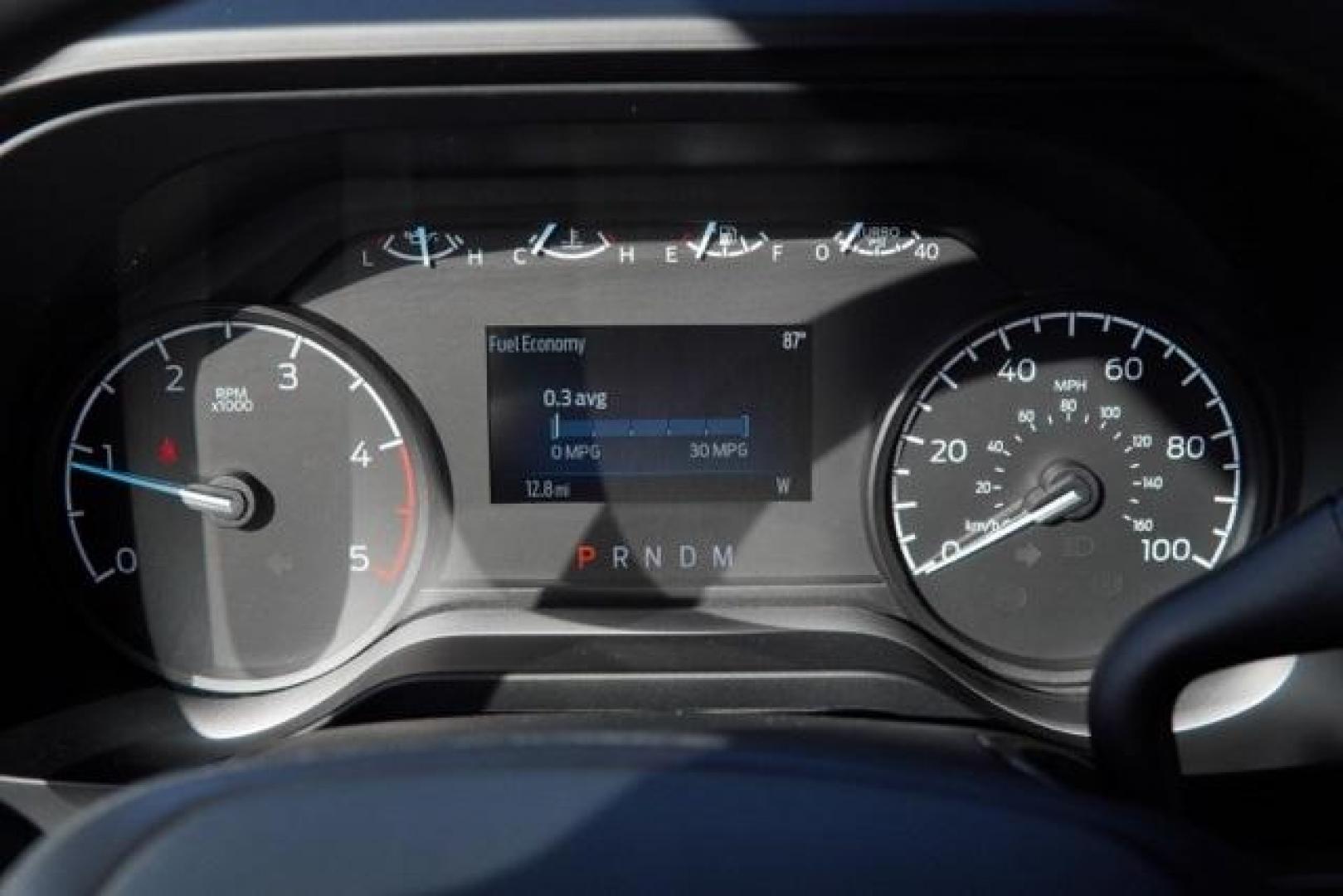 2025 Oxford White /Medium Dark Slate Ford F-350SD XL (1FT8W3DT9SE) with an Power Stroke 6.7L V8 DI 32V OHV Turbodiesel engine, Automatic transmission, located at 1105 E Mulberry, Kaufman, TX, 75142, (972) 962-2151, 32.589550, -96.300926 - Oxford White 2025 Ford F-350SD 4D Crew Cab XL DRW 4WD 10-Speed Automatic Power Stroke 6.7L V8 DI 32V OHV Turbodiesel 4WD.<br><br>Recent Arrival!<br><br><br>Please call Paul Murrey Ford Inc. In Kaufman Texas A Family Dealership Since 1952 Serving the Dallas Fort Worth and East Texas areas for over 70 - Photo#17