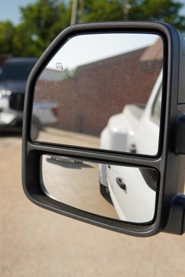 2025 Oxford White /Medium Dark Slate Ford F-350SD XL (1FT8W3DT9SE) with an Power Stroke 6.7L V8 DI 32V OHV Turbodiesel engine, Automatic transmission, located at 1105 E Mulberry, Kaufman, TX, 75142, (972) 962-2151, 32.589550, -96.300926 - Oxford White 2025 Ford F-350SD 4D Crew Cab XL DRW 4WD 10-Speed Automatic Power Stroke 6.7L V8 DI 32V OHV Turbodiesel 4WD.<br><br>Recent Arrival!<br><br><br>Please call Paul Murrey Ford Inc. In Kaufman Texas A Family Dealership Since 1952 Serving the Dallas Fort Worth and East Texas areas for over 70 - Photo#28
