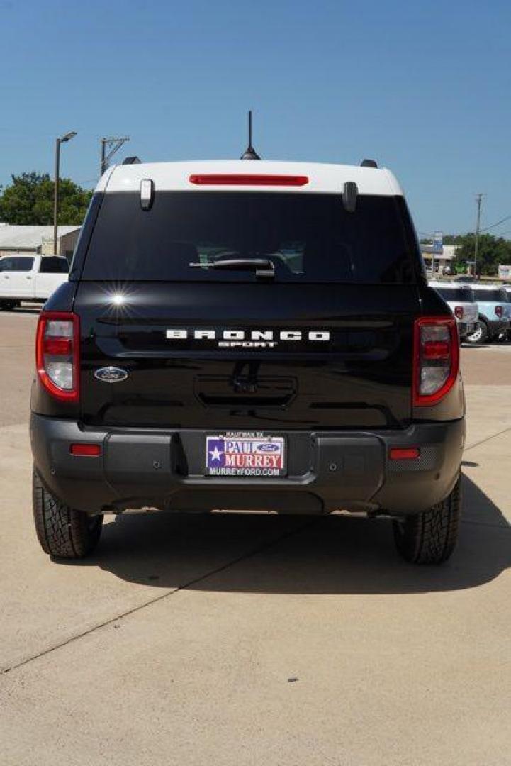 2025 Shadow Black /Navy Pier Ford Bronco Sport Heritage (3FMCR9GN0SR) with an 1.5L EcoBoost engine, Automatic transmission, located at 1105 E Mulberry, Kaufman, TX, 75142, (972) 962-2151, 32.589550, -96.300926 - Photo#3