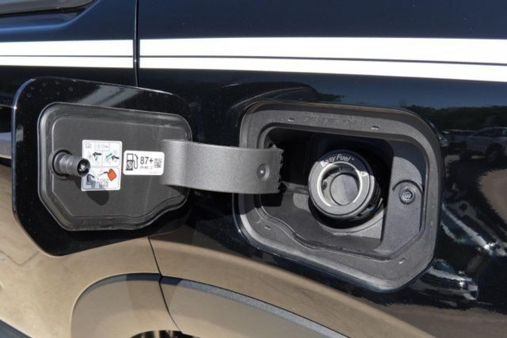 2025 Shadow Black /Navy Pier Ford Bronco Sport Heritage (3FMCR9GN0SR) with an 1.5L EcoBoost engine, Automatic transmission, located at 1105 E Mulberry, Kaufman, TX, 75142, (972) 962-2151, 32.589550, -96.300926- Photo#28