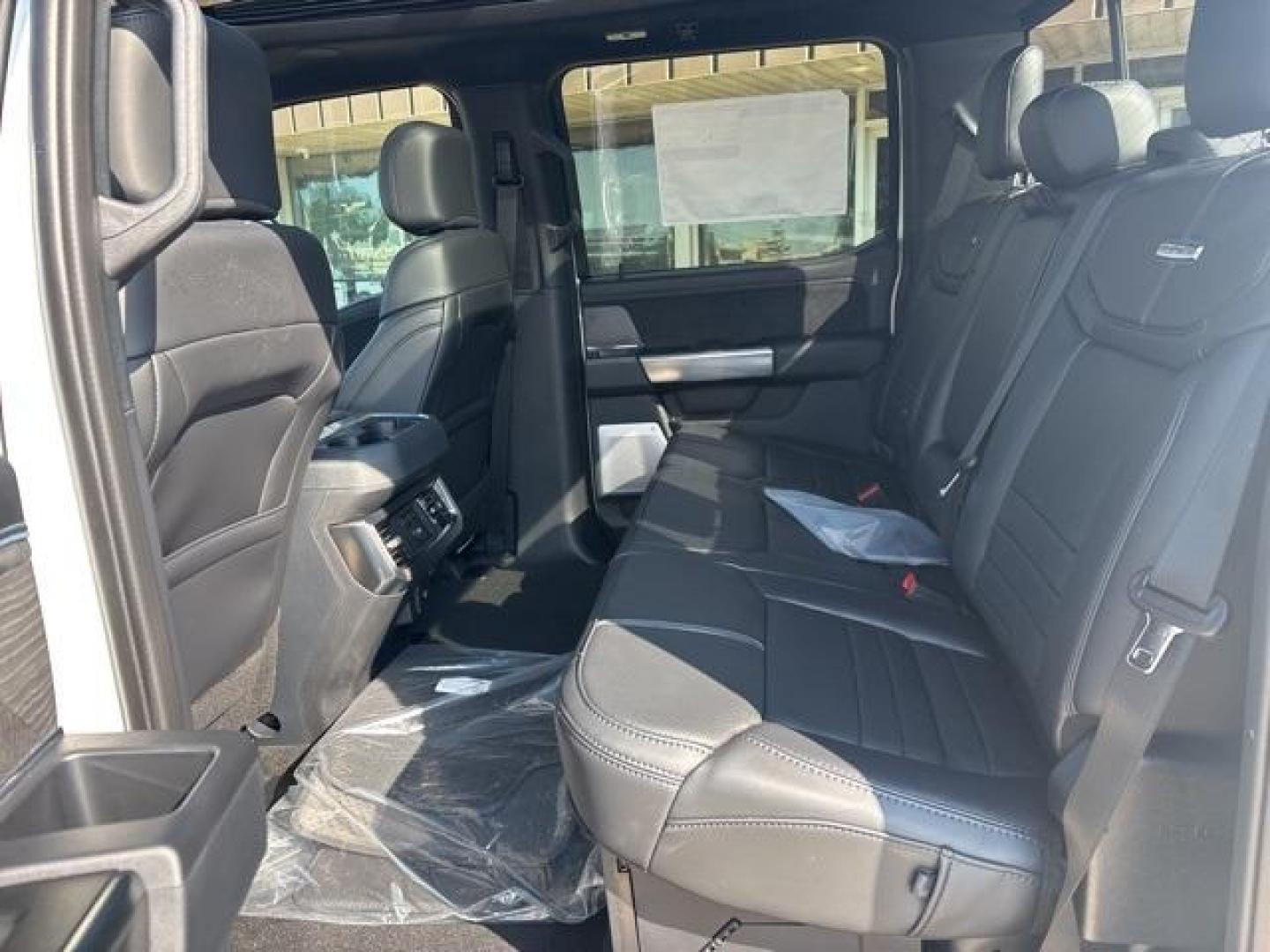 2025 Star White Metallic Tri-Coat /Black Onyx Ford F-350SD Platinum (1FT8W3BMXSE) with an 6.7L High Output Power Stroke V8 Diesel engine, Automatic transmission, located at 1105 E Mulberry, Kaufman, TX, 75142, (972) 962-2151, 32.589550, -96.300926 - Star White Metallic Tri-Coat 2025 Ford F-350SD 4D Crew Cab Platinum 4WD 10-Speed Automatic 6.7L High Output Power Stroke V8 Diesel 4WD.<br><br><br>Please call Paul Murrey Ford Inc. In Kaufman Texas A Family Dealership Since 1952 Serving the Dallas Fort Worth and East Texas areas for over 70 years. P - Photo#14