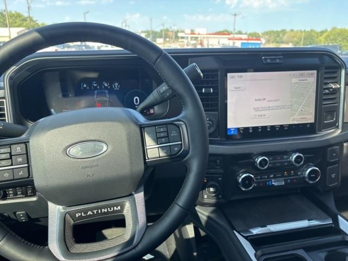 2025 Star White Metallic Tri-Coat /Black Onyx Ford F-350SD Platinum (1FT8W3BMXSE) with an 6.7L High Output Power Stroke V8 Diesel engine, Automatic transmission, located at 1105 E Mulberry, Kaufman, TX, 75142, (972) 962-2151, 32.589550, -96.300926 - Star White Metallic Tri-Coat 2025 Ford F-350SD 4D Crew Cab Platinum 4WD 10-Speed Automatic 6.7L High Output Power Stroke V8 Diesel 4WD.<br><br><br>Please call Paul Murrey Ford Inc. In Kaufman Texas A Family Dealership Since 1952 Serving the Dallas Fort Worth and East Texas areas for over 70 years. P - Photo#20