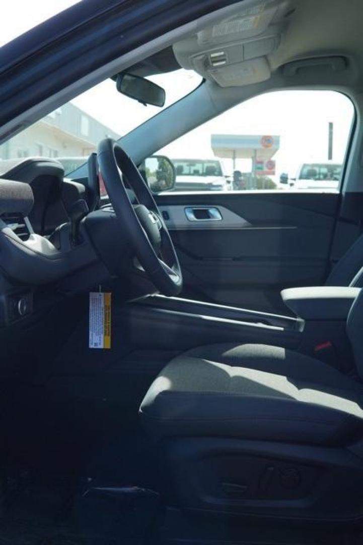 2025 Vapor Blue Metallic /Gray Ford Explorer Active (1FMUK7DH7SG) with an 2.3L EcoBoost I-4 engine, Automatic transmission, located at 1105 E Mulberry, Kaufman, TX, 75142, (972) 962-2151, 32.589550, -96.300926 - Blue Vapor 2025 Ford Explorer 4D Sport Utility Active RWD 10-Speed Automatic 2.3L EcoBoost I-4<br><br>Recent Arrival! 20/29 City/Highway MPG<br><br><br>Please call Paul Murrey Ford Inc. In Kaufman Texas A Family Dealership Since 1952 Serving the Dallas Fort Worth and East Texas areas for over 70 yea - Photo#40