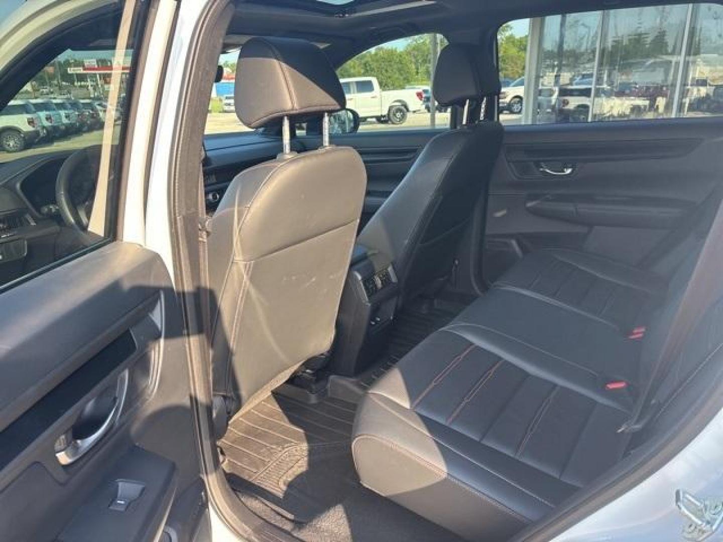 2024 Platinum White Pearl /Black Honda CR-V Hybrid Sport-L (7FARS6H87RE) with an 2.0L I4 DOHC 16V engine, CVT transmission, located at 1105 E Mulberry, Kaufman, TX, 75142, (972) 962-2151, 32.589550, -96.300926 - White 2024 Honda CR-V Hybrid 4D Sport Utility Sport-L AWD eCVT 2.0L I4 DOHC 16V 2.0L I4 DOHC 16V.<br><br><br>Recent Arrival! 40/34 City/Highway MPG<br><br><br>Please call Paul Murrey Ford Inc. In Kaufman Texas A Family Dealership Since 1952 Serving the Dallas Fort Worth and East Texas areas for over - Photo#11