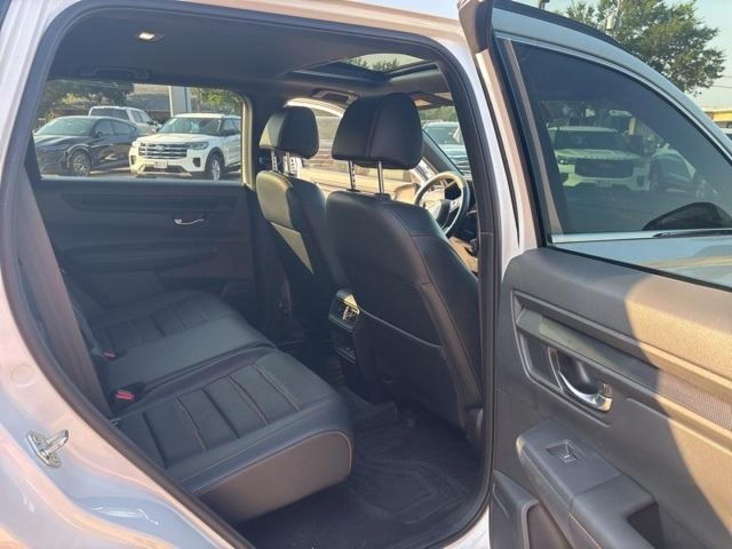 2024 Platinum White Pearl /Black Honda CR-V Hybrid Sport-L (7FARS6H87RE) with an 2.0L I4 DOHC 16V engine, CVT transmission, located at 1105 E Mulberry, Kaufman, TX, 75142, (972) 962-2151, 32.589550, -96.300926 - White 2024 Honda CR-V Hybrid 4D Sport Utility Sport-L AWD eCVT 2.0L I4 DOHC 16V 2.0L I4 DOHC 16V.<br><br><br>Recent Arrival! 40/34 City/Highway MPG<br><br><br>Please call Paul Murrey Ford Inc. In Kaufman Texas A Family Dealership Since 1952 Serving the Dallas Fort Worth and East Texas areas for over - Photo#19