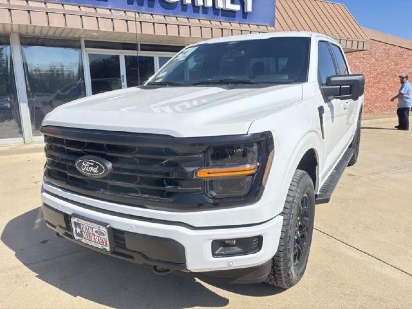 2025 Oxford White /Black Ford F-150 XLT (1FTFW3L52SK) with an 5.0L V8 engine, Automatic transmission, located at 1105 E Mulberry, Kaufman, TX, 75142, (972) 962-2151, 32.589550, -96.300926 - Oxford White 2025 Ford F-150 4D SuperCrew XLT 4WD 10-Speed Automatic 5.0L V8 4WD.<br><br><br>Please call Paul Murrey Ford Inc. In Kaufman Texas A Family Dealership Since 1952 Serving the Dallas Fort Worth and East Texas areas for over 70 years. Please call 972-962-2151 www.murreyford.com www.usedcar - Photo#1