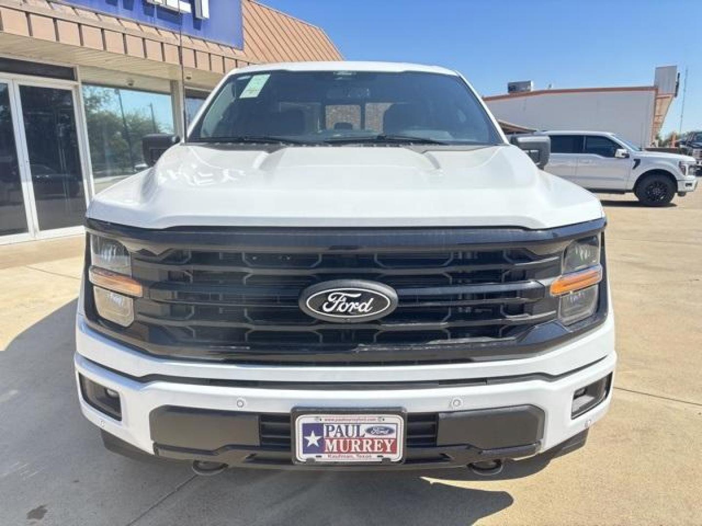 2025 Oxford White /Black Ford F-150 XLT (1FTFW3L52SK) with an 5.0L V8 engine, Automatic transmission, located at 1105 E Mulberry, Kaufman, TX, 75142, (972) 962-2151, 32.589550, -96.300926 - Oxford White 2025 Ford F-150 4D SuperCrew XLT 4WD 10-Speed Automatic 5.0L V8 4WD.<br><br><br>Please call Paul Murrey Ford Inc. In Kaufman Texas A Family Dealership Since 1952 Serving the Dallas Fort Worth and East Texas areas for over 70 years. Please call 972-962-2151 www.murreyford.com www.usedcar - Photo#7