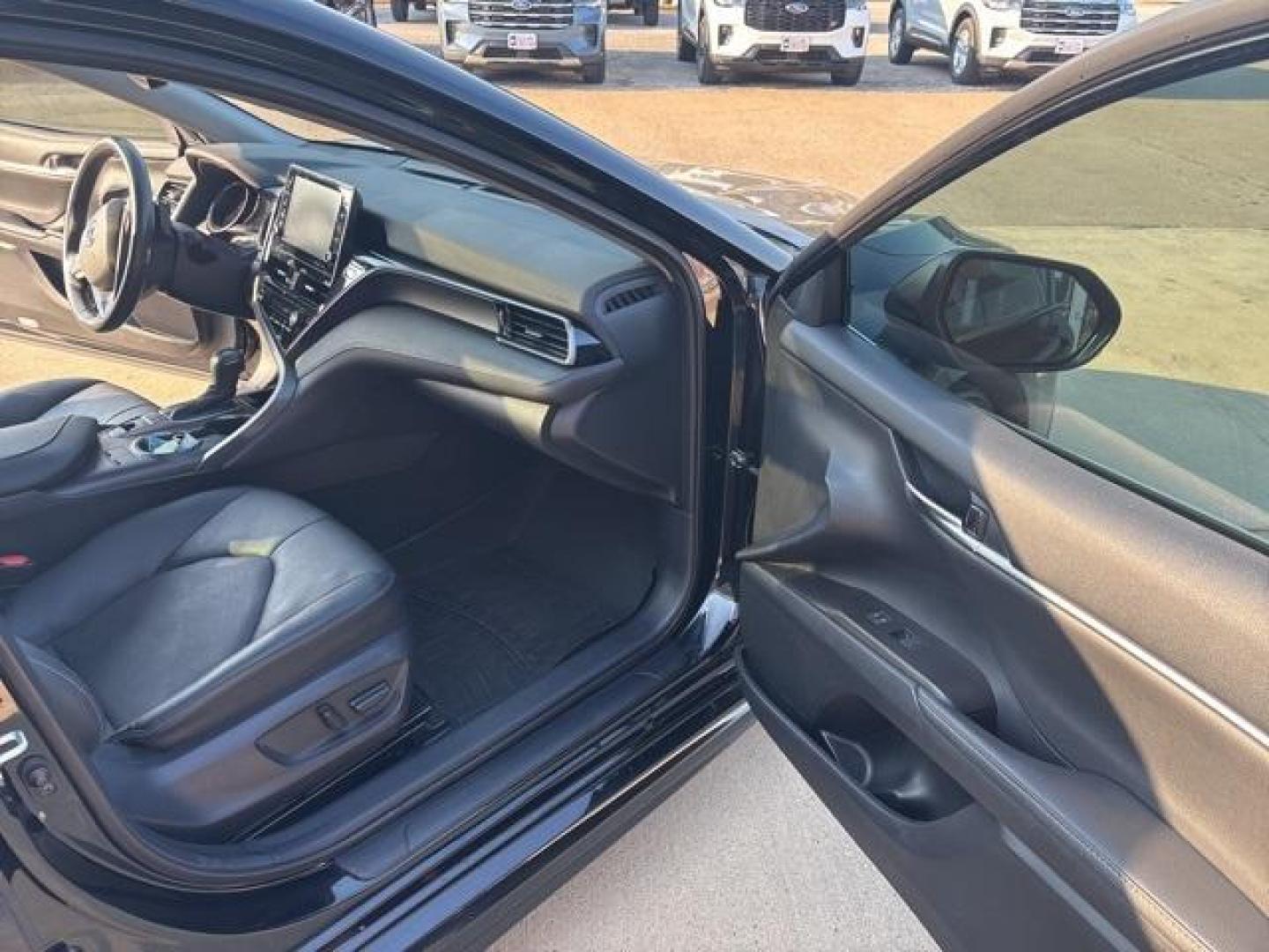 2021 Midnight Black Metallic Toyota Camry XSE (4T1K61AK4MU) with an 2.5L I4 DOHC 16V engine, Automatic transmission, located at 1105 E Mulberry, Kaufman, TX, 75142, (972) 962-2151, 32.589550, -96.300926 - Black 2021 Toyota Camry 4D Sedan XSE FWD 8-Speed Automatic 2.5L I4 DOHC 16V Leather.<br><br><br>Recent Arrival! 27/38 City/Highway MPG<br><br><br>Please call Paul Murrey Ford Inc. In Kaufman Texas A Family Dealership Since 1952 Serving the Dallas Fort Worth and East Texas areas for over 70 years. Pl - Photo#13