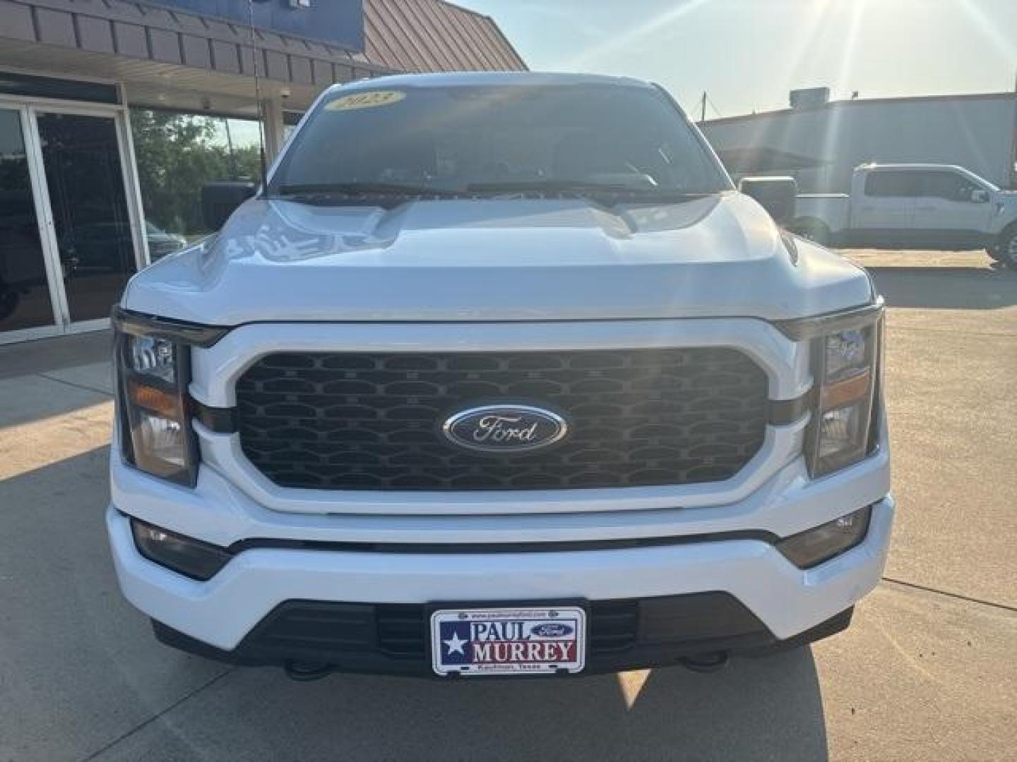 2023 Oxford White /Black Ford F-150 XL (1FTFW1E55PK) with an 5.0L V8 engine, Automatic transmission, located at 1105 E Mulberry, Kaufman, TX, 75142, (972) 962-2151, 32.589550, -96.300926 - Oxford White 2023 Ford F-150 4D SuperCrew XL 4WD 10-Speed Automatic 5.0L V8 4WD.<br><br><br>Recent Arrival! Odometer is 11147 miles below market average!<br><br><br>Please call Paul Murrey Ford Inc. In Kaufman Texas A Family Dealership Since 1952 Serving the Dallas Fort Worth and East Texas areas fo - Photo#6
