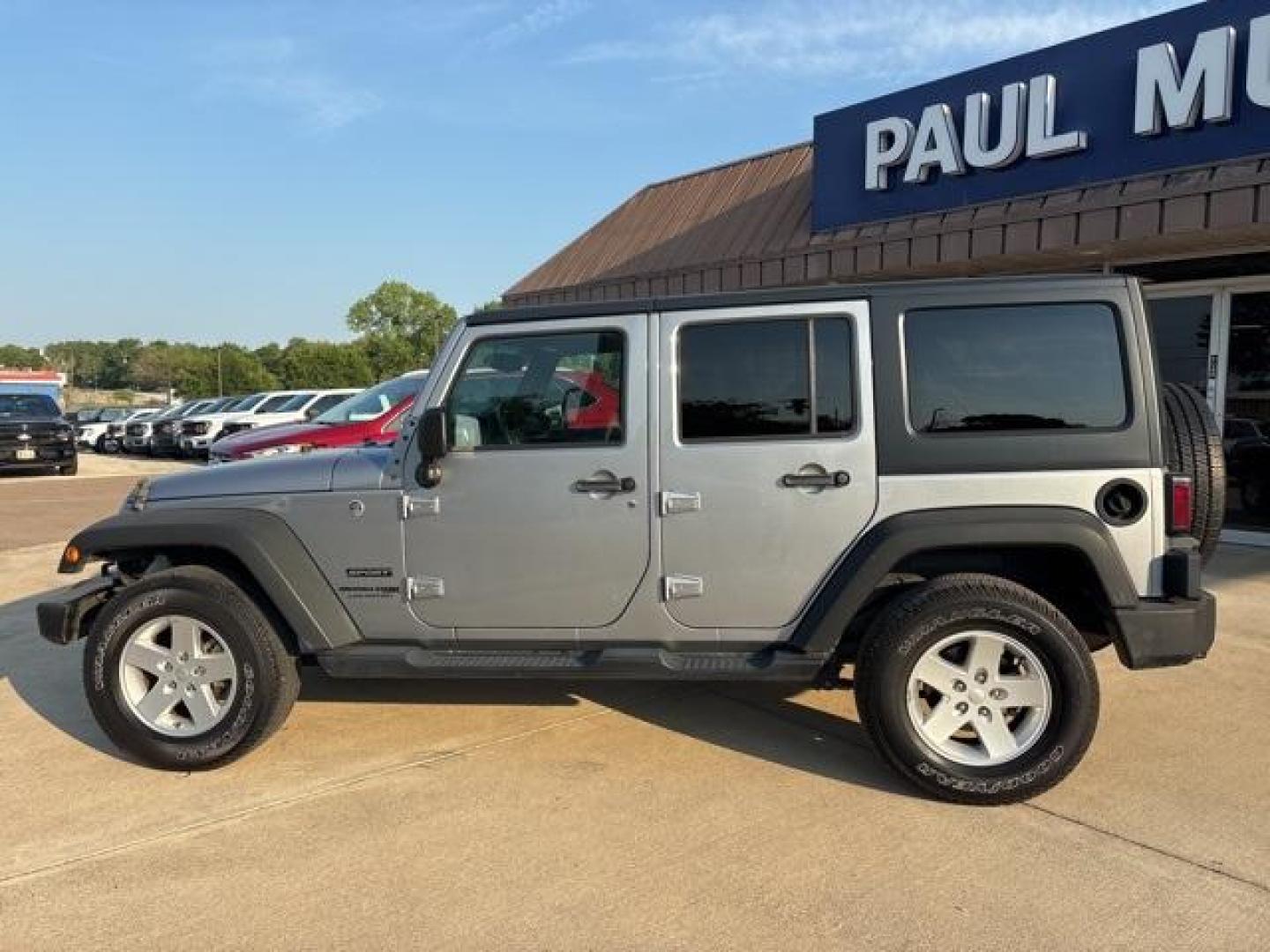 2018 Billet Silver Metallic Clearcoat /Black Jeep Wrangler JK Unlimited Sport (1C4BJWDG6JL) with an 3.6L V6 24V VVT engine, Automatic transmission, located at 1105 E Mulberry, Kaufman, TX, 75142, (972) 962-2151, 32.589550, -96.300926 - Photo#2