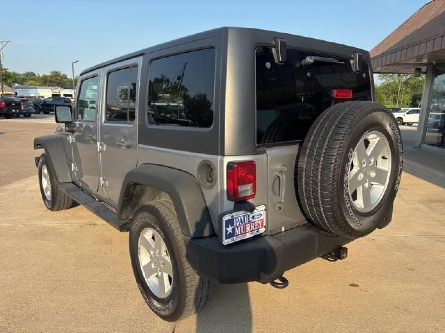 2018 Billet Silver Metallic Clearcoat /Black Jeep Wrangler JK Unlimited Sport (1C4BJWDG6JL) with an 3.6L V6 24V VVT engine, Automatic transmission, located at 1105 E Mulberry, Kaufman, TX, 75142, (972) 962-2151, 32.589550, -96.300926 - Photo#3