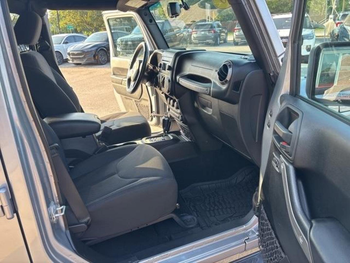 2018 Billet Silver Metallic Clearcoat /Black Jeep Wrangler JK Unlimited Sport (1C4BJWDG6JL) with an 3.6L V6 24V VVT engine, Automatic transmission, located at 1105 E Mulberry, Kaufman, TX, 75142, (972) 962-2151, 32.589550, -96.300926 - Photo#14