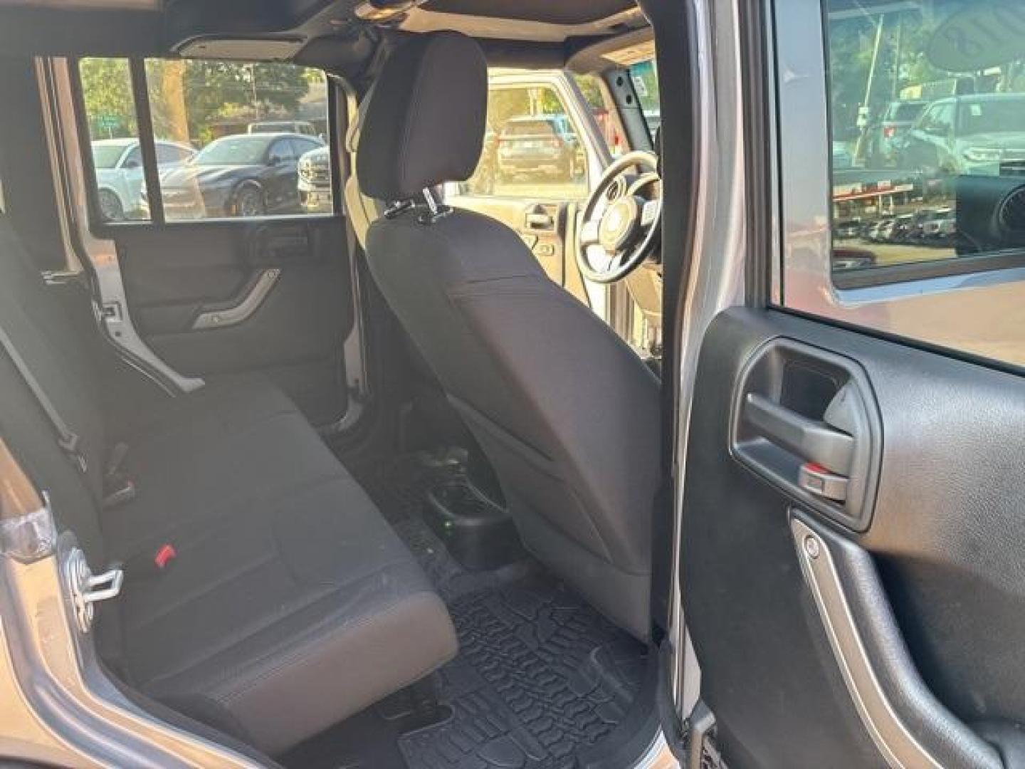 2018 Billet Silver Metallic Clearcoat /Black Jeep Wrangler JK Unlimited Sport (1C4BJWDG6JL) with an 3.6L V6 24V VVT engine, Automatic transmission, located at 1105 E Mulberry, Kaufman, TX, 75142, (972) 962-2151, 32.589550, -96.300926 - Photo#17