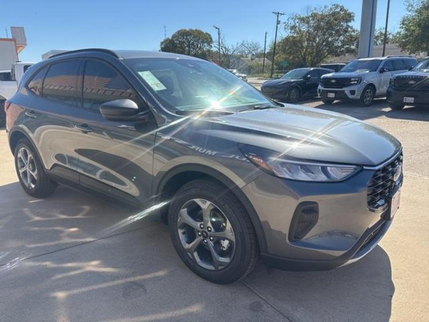 2025 Gray Metallic /Ebony Ford Escape ST-Line (1FMCU0MN2SU) with an 1.5L EcoBoost engine, Automatic transmission, located at 1105 E Mulberry, Kaufman, TX, 75142, (972) 962-2151, 32.589550, -96.300926 - Carbonized Gray Metallic 2025 Ford Escape 4D Sport Utility ST-Line FWD 8-Speed Automatic 1.5L EcoBoost<br><br>27/34 City/Highway MPG Price includes: $4000 - Bonus Customer Cash. Exp. 01/05/2026 - Photo#6