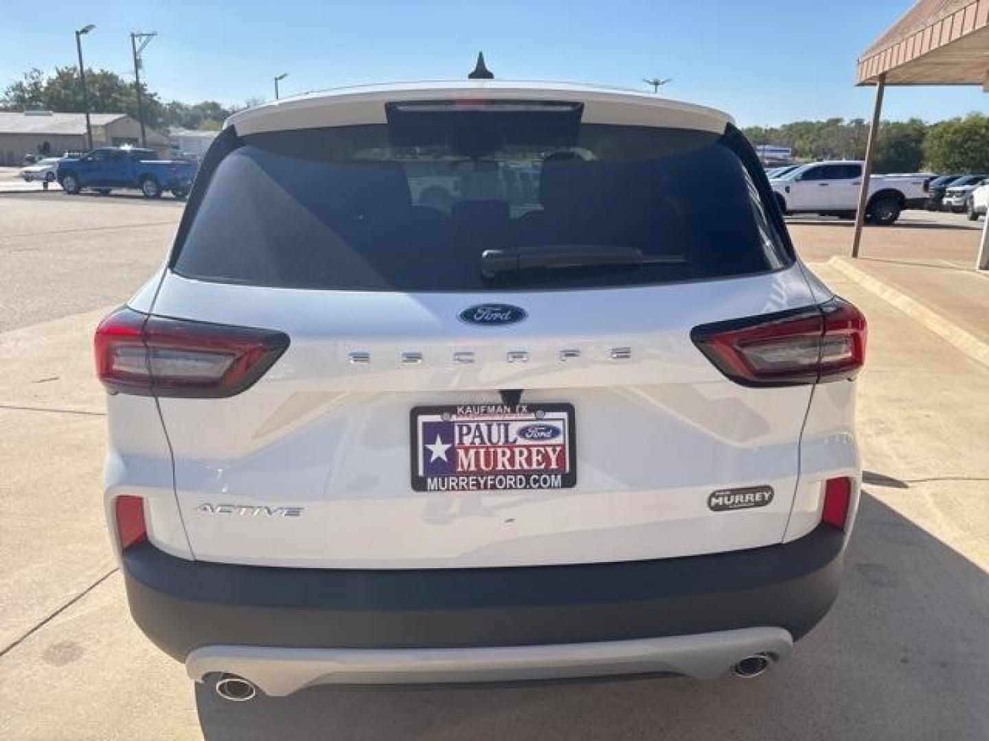 2025 Oxford White /Ebony Ford Escape Active (1FMCU0GN9SU) with an 1.5L EcoBoost engine, Automatic transmission, located at 1105 E Mulberry, Kaufman, TX, 75142, (972) 962-2151, 32.589550, -96.300926 - Photo#4