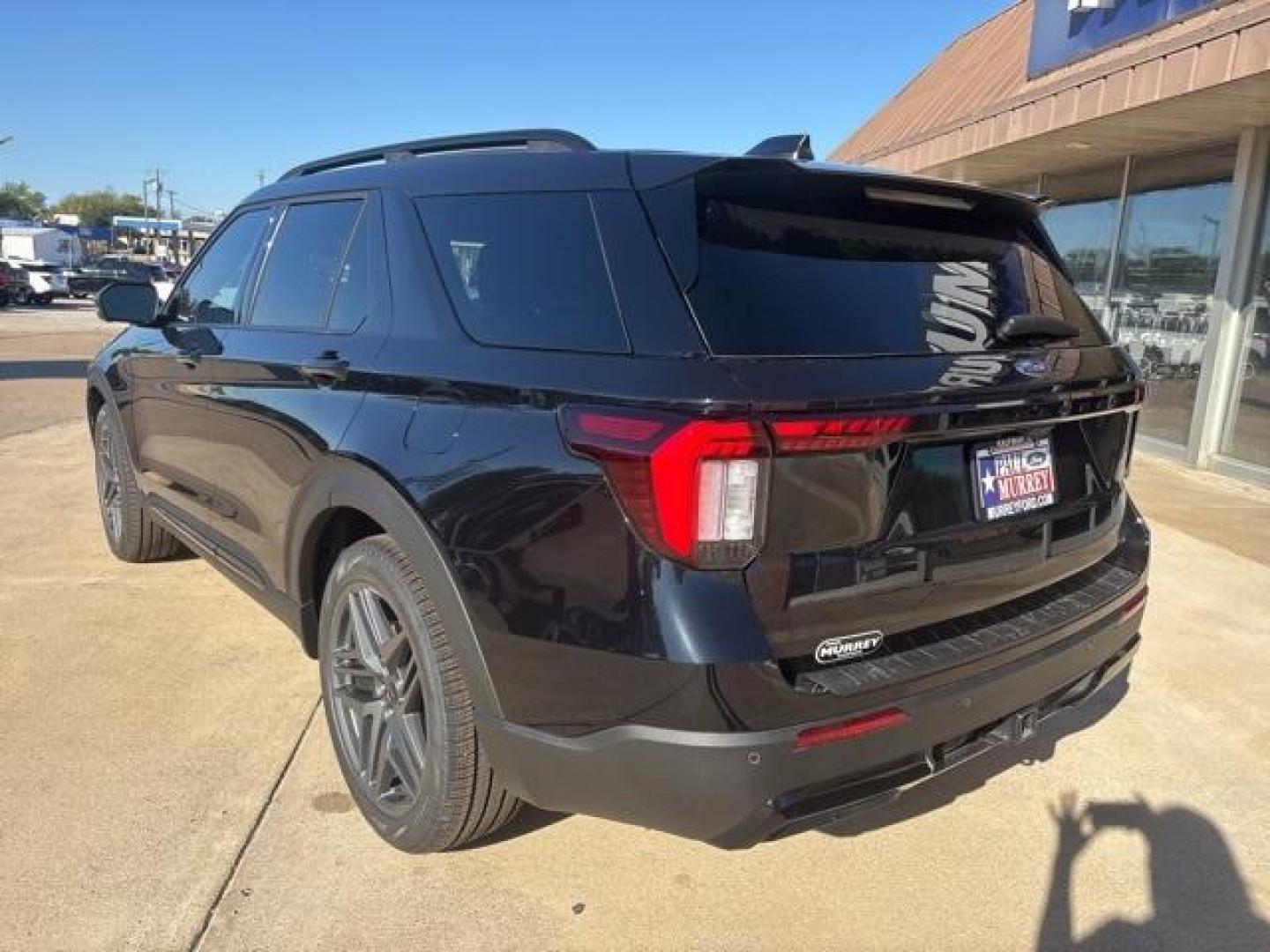 2025 Black Metallic /Onyx Ford Explorer ST-Line (1FMUK7KH1SG) with an 2.3L EcoBoost I-4 engine, Automatic transmission, located at 1105 E Mulberry, Kaufman, TX, 75142, (972) 962-2151, 32.589550, -96.300926 - Photo#3