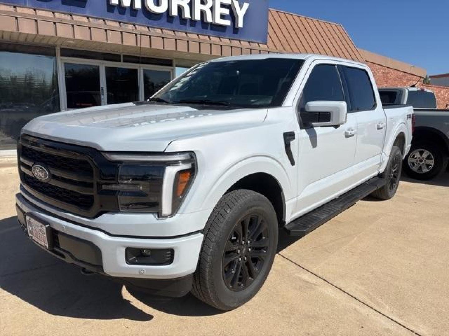 2025 White Metallic /Black Ford F-150 Lariat (1FTFW5L51SF) with an 5.0L V8 engine, Automatic transmission, located at 1105 E Mulberry, Kaufman, TX, 75142, (972) 962-2151, 32.589550, -96.300926 - $5,927 off MSRP!<br><br>4WD.<br>Space White Metallic 2025 Ford F-150 4D SuperCrew Lariat 4WD 10-Speed Automatic 5.0L V8 17/22 City/Highway MPG Price includes: $500 - Retail Bonus Cash. Exp. 01/05/2026 - Photo#1