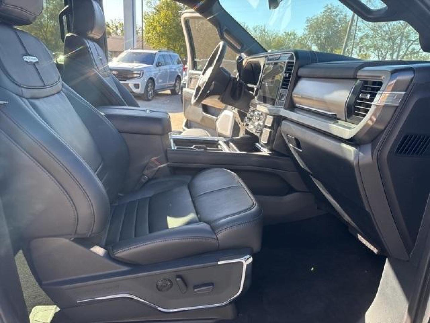2026 Star White Metallic Tri-Coat /Black Onyx Ford F-250SD Platinum (1FT8W2BM1TE) with an 6.7L High Output Power Stroke V8 Diesel engine, Automatic transmission, located at 1105 E Mulberry, Kaufman, TX, 75142, (972) 962-2151, 32.589550, -96.300926 - Photo#17