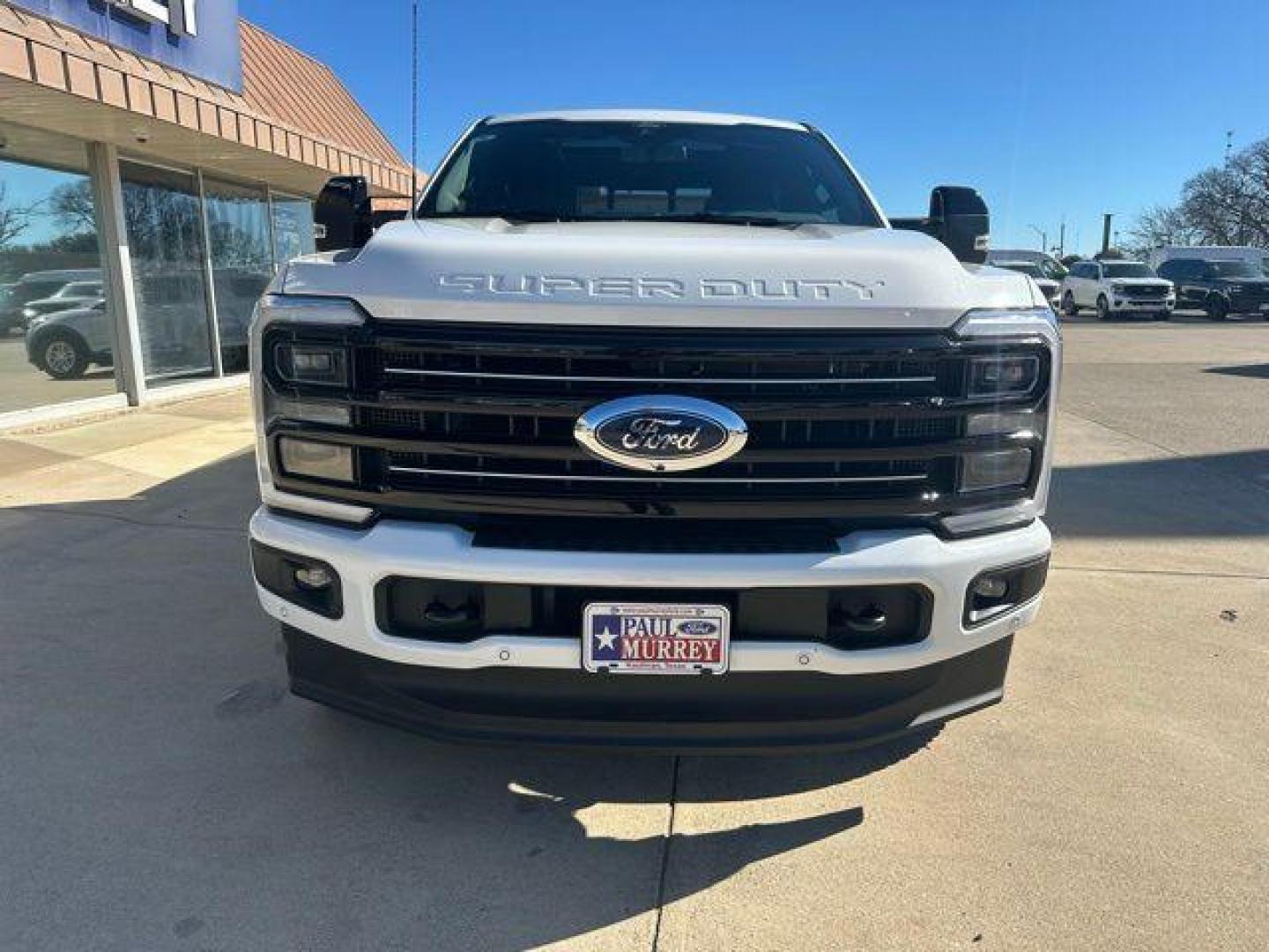 2026 White Metallic /Black Onyx/Platinum Blue Ford F-250SD Platinum (1FT8W2BM1TE) with an 6.7L High Output Power Stroke V8 Diesel engine, Automatic transmission, located at 1105 E Mulberry, Kaufman, TX, 75142, (972) 962-2151, 32.589550, -96.300926 - White Metallic 2026 Ford F-250SD 4D Crew Cab Platinum 4WD 10-Speed Automatic 6.7L High Output Power Stroke V8 Diesel 4WD.<br><br><br>Odometer is 1124 miles below market average!<br><br><br>Please call Paul Murrey Ford Inc. In Kaufman Texas A Family Dealership Since 1952 Serving the Dallas Fort Worth - Photo#8