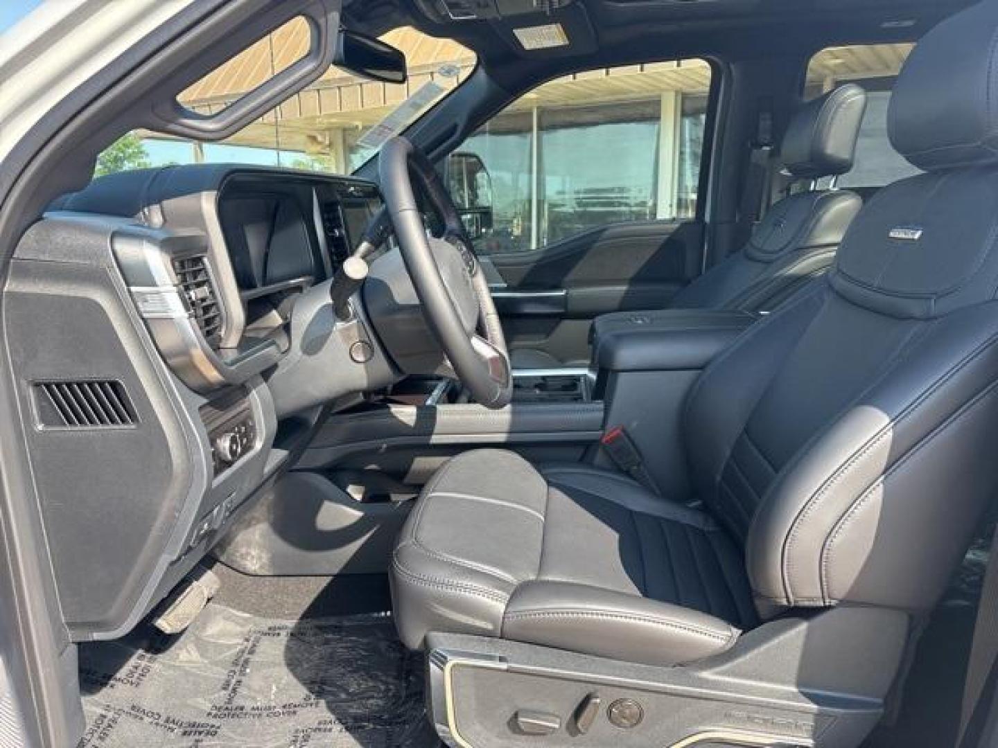 2026 Avalanche /Black Onyx Ford F-250SD Platinum (1FT8W2BM3TE) with an 6.7L High Output Power Stroke V8 Diesel engine, Automatic transmission, located at 1105 E Mulberry, Kaufman, TX, 75142, (972) 962-2151, 32.589550, -96.300926 - Photo#11