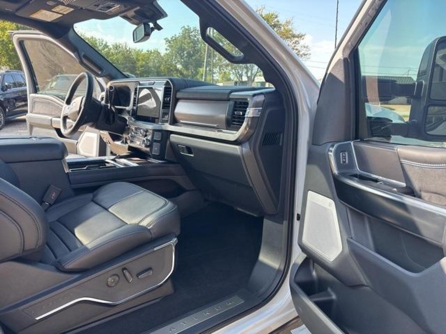 2026 Avalanche /Black Onyx Ford F-250SD Platinum (1FT8W2BM3TE) with an 6.7L High Output Power Stroke V8 Diesel engine, Automatic transmission, located at 1105 E Mulberry, Kaufman, TX, 75142, (972) 962-2151, 32.589550, -96.300926 - Photo#18