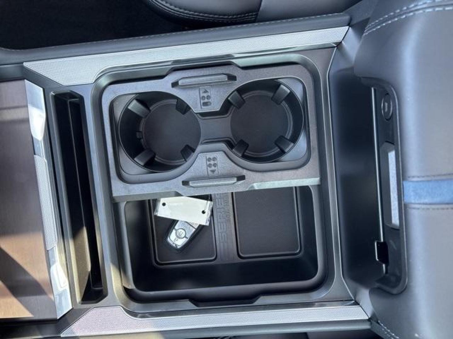 2026 Avalanche /Black Onyx Ford F-250SD Platinum (1FT8W2BM3TE) with an 6.7L High Output Power Stroke V8 Diesel engine, Automatic transmission, located at 1105 E Mulberry, Kaufman, TX, 75142, (972) 962-2151, 32.589550, -96.300926 - Photo#26