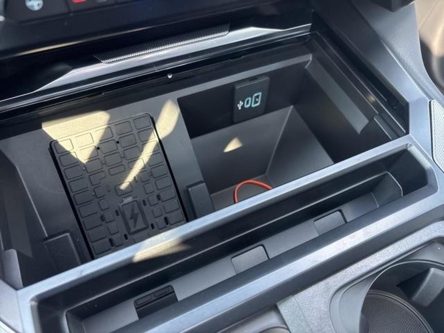 2026 Avalanche /Black Onyx Ford F-250SD Platinum (1FT8W2BM3TE) with an 6.7L High Output Power Stroke V8 Diesel engine, Automatic transmission, located at 1105 E Mulberry, Kaufman, TX, 75142, (972) 962-2151, 32.589550, -96.300926 - Photo#27