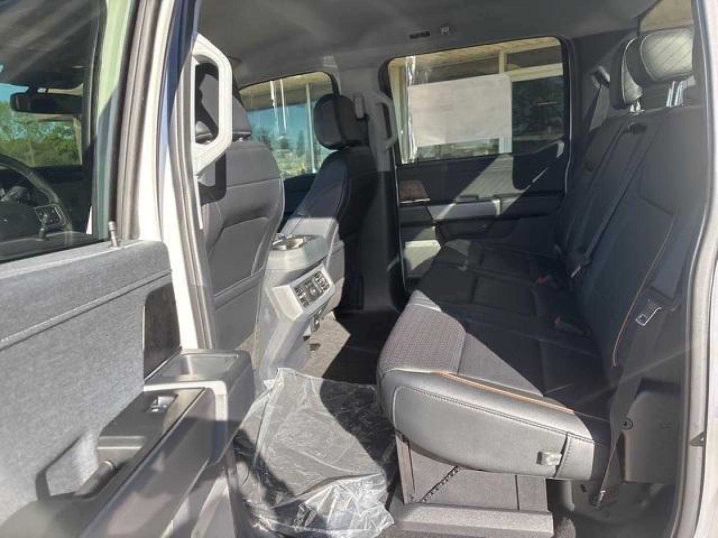 2026 Star White Metallic Tri-Coat /Black Onyx Ford F-250SD Lariat (1FT8W2BTXTE) with an Power Stroke 6.7L V8 DI 32V OHV Turbodiesel engine, Automatic transmission, located at 1105 E Mulberry, Kaufman, TX, 75142, (972) 962-2151, 32.589550, -96.300926 - Star White Metallic Tri-Coat 2026 Ford F-250SD 4D Crew Cab Lariat 4WD 10-Speed Automatic Power Stroke 6.7L V8 DI 32V OHV Turbodiesel 4WD. - Photo#13