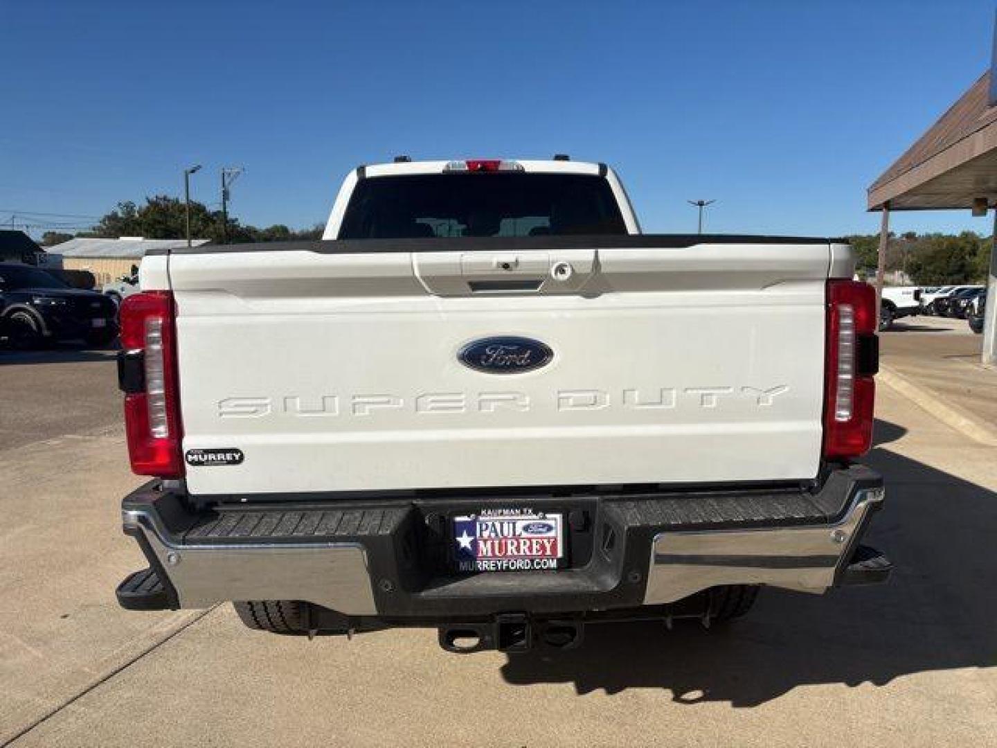 2026 White Metallic /Black Onyx Ford F-250SD Lariat (1FT8W2BTXTE) with an Power Stroke 6.7L V8 DI 32V OHV Turbodiesel engine, Automatic transmission, located at 1105 E Mulberry, Kaufman, TX, 75142, (972) 962-2151, 32.589550, -96.300926 - $4,291 off MSRP!<br><br>4WD.<br>Star White Metallic Tri-Coat 2026 Ford F-250SD 4D Crew Cab Lariat 4WD 10-Speed Automatic Power Stroke 6.7L V8 DI 32V OHV Turbodiesel - Photo#4