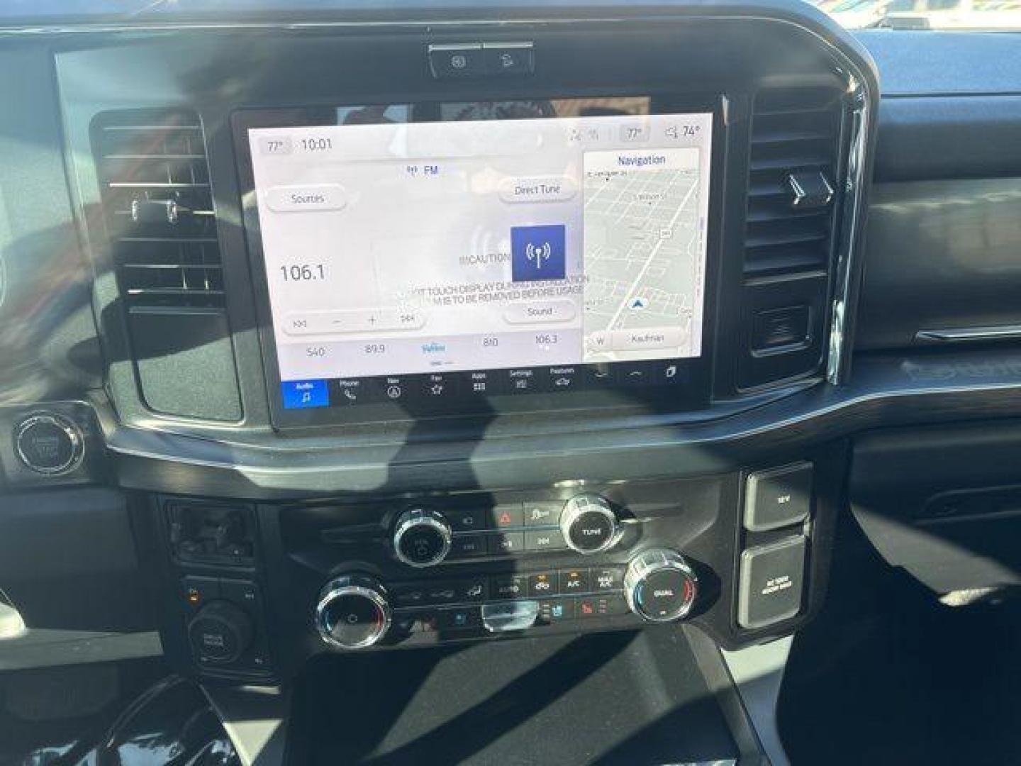 2026 White Metallic /Black Onyx Ford F-250SD Lariat (1FT8W2BTXTE) with an Power Stroke 6.7L V8 DI 32V OHV Turbodiesel engine, Automatic transmission, located at 1105 E Mulberry, Kaufman, TX, 75142, (972) 962-2151, 32.589550, -96.300926 - $4,291 off MSRP!<br><br>4WD.<br>Star White Metallic Tri-Coat 2026 Ford F-250SD 4D Crew Cab Lariat 4WD 10-Speed Automatic Power Stroke 6.7L V8 DI 32V OHV Turbodiesel - Photo#21