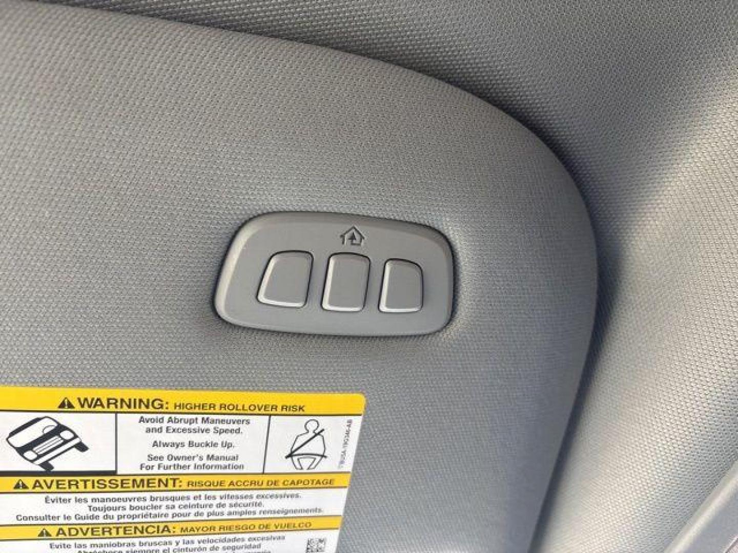 2026 White Metallic /Black Onyx Ford F-250SD Lariat (1FT8W2BTXTE) with an Power Stroke 6.7L V8 DI 32V OHV Turbodiesel engine, Automatic transmission, located at 1105 E Mulberry, Kaufman, TX, 75142, (972) 962-2151, 32.589550, -96.300926 - $4,291 off MSRP!<br><br>4WD.<br>Star White Metallic Tri-Coat 2026 Ford F-250SD 4D Crew Cab Lariat 4WD 10-Speed Automatic Power Stroke 6.7L V8 DI 32V OHV Turbodiesel - Photo#25