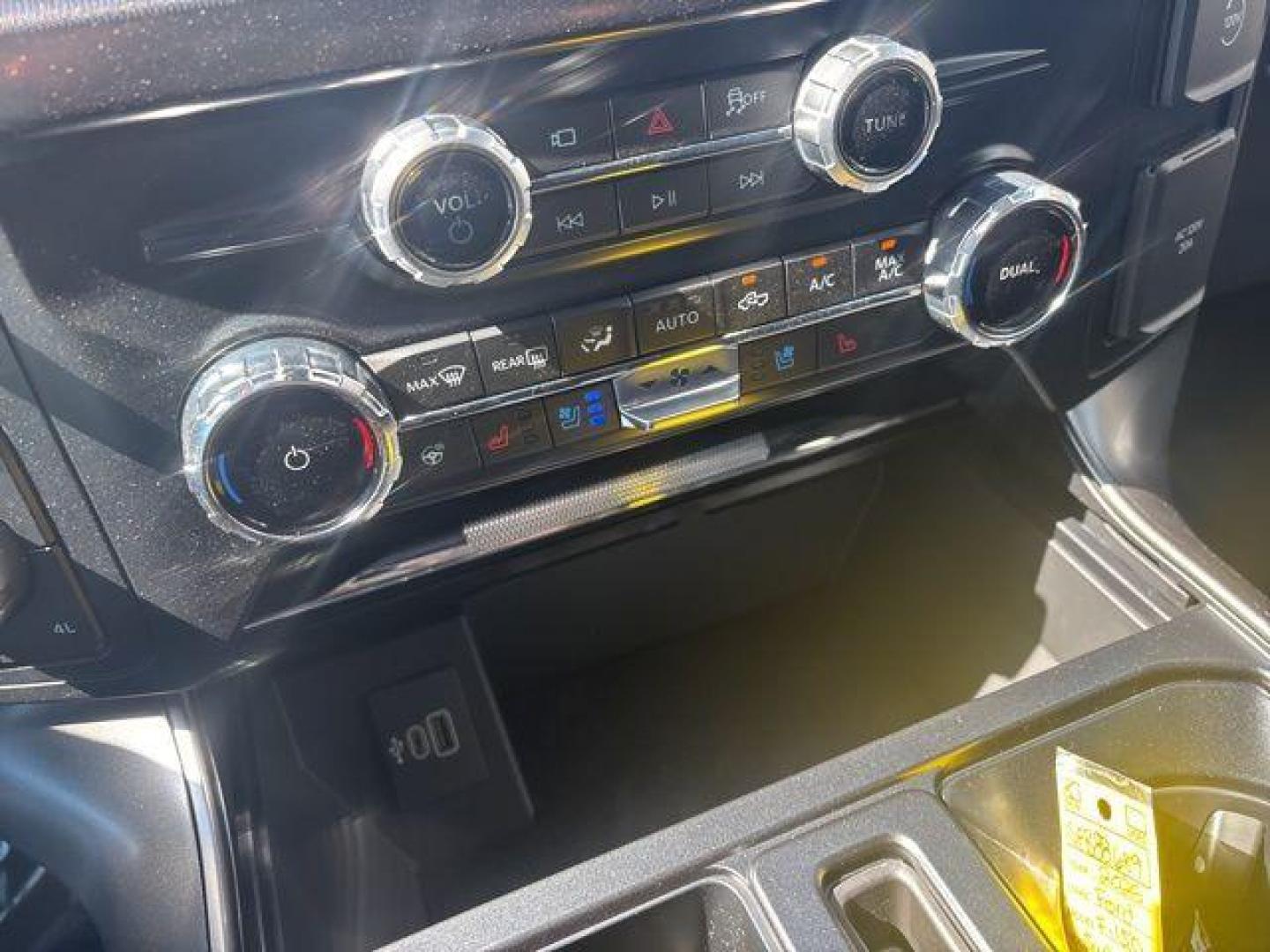 2025 Black Metallic /Black Ford F-150 Lariat (1FTFW5LDXSF) with an 3.5L PowerBoost Full-Hybrid V6 engine, Automatic transmission, located at 1105 E Mulberry, Kaufman, TX, 75142, (972) 962-2151, 32.589550, -96.300926 - $9,121 off MSRP!<br><br>3.5L PowerBoost Full-Hybrid V6, 4WD.<br>Agate Black Metallic 2025 Ford F-150 4D SuperCrew Lariat 4WD 10-Speed Automatic 3.5L PowerBoost Full-Hybrid V6 23/23 City/Highway MPG Price includes: $1000 - Truck Month Retail Bonus Cash. Exp. 03/31/2026 $1500 - Retail Bonus Cash. Exp. - Photo#22