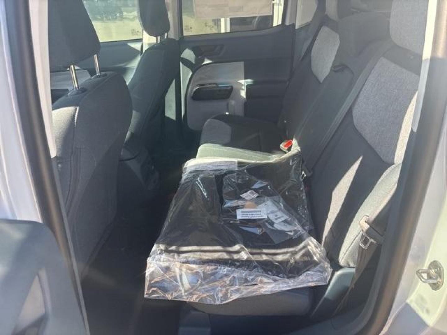 2025 White /Navy Ford Maverick XLT (3FTTW8JA4SR) with an EcoBoost 2.0L I4 GTDi DOHC Turbocharged VCT engine, Automatic transmission, located at 1105 E Mulberry, Kaufman, TX, 75142, (972) 962-2151, 32.589550, -96.300926 - Photo#12