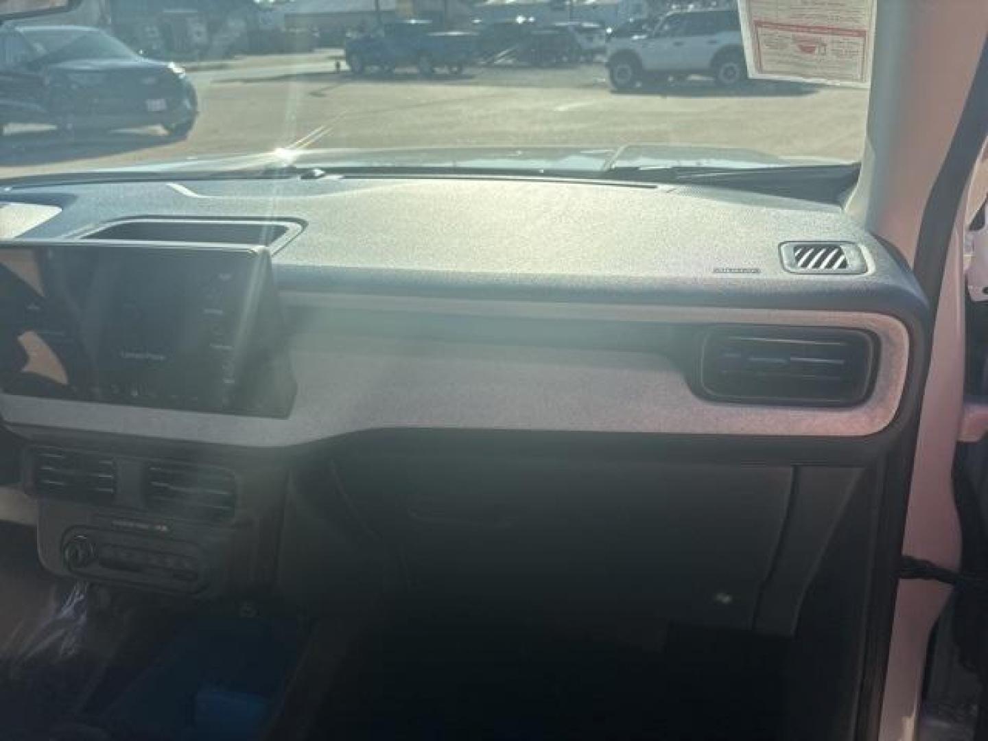 2025 White /Navy Ford Maverick XLT (3FTTW8JA4SR) with an EcoBoost 2.0L I4 GTDi DOHC Turbocharged VCT engine, Automatic transmission, located at 1105 E Mulberry, Kaufman, TX, 75142, (972) 962-2151, 32.589550, -96.300926 - Photo#16