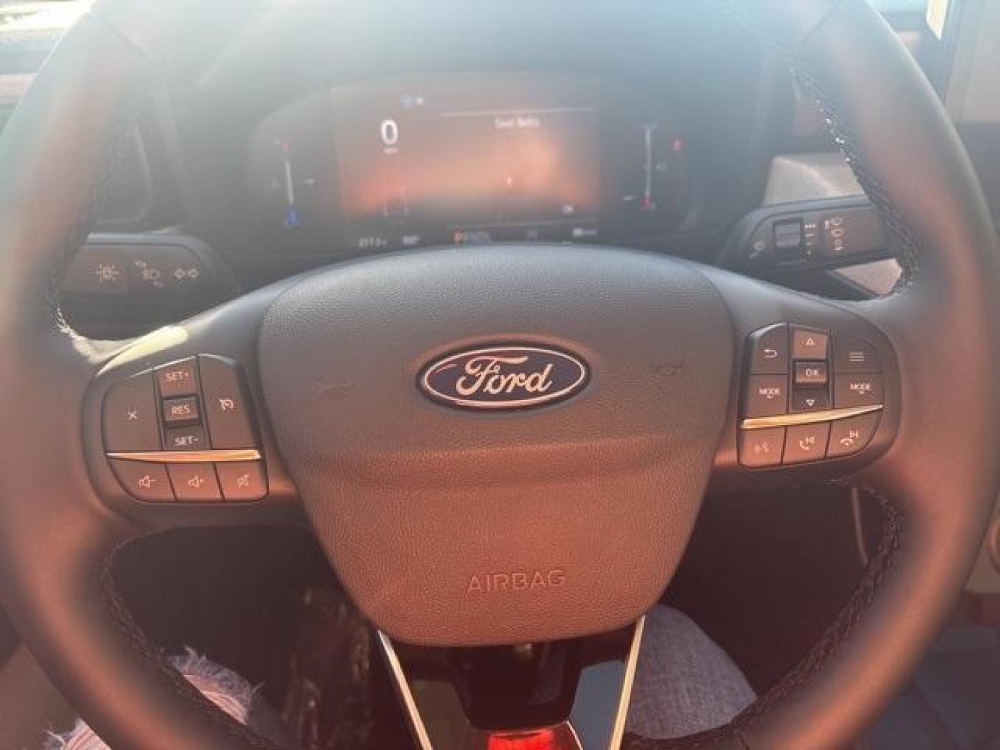 2025 White /Navy Ford Maverick XLT (3FTTW8JA4SR) with an EcoBoost 2.0L I4 GTDi DOHC Turbocharged VCT engine, Automatic transmission, located at 1105 E Mulberry, Kaufman, TX, 75142, (972) 962-2151, 32.589550, -96.300926 - Photo#19
