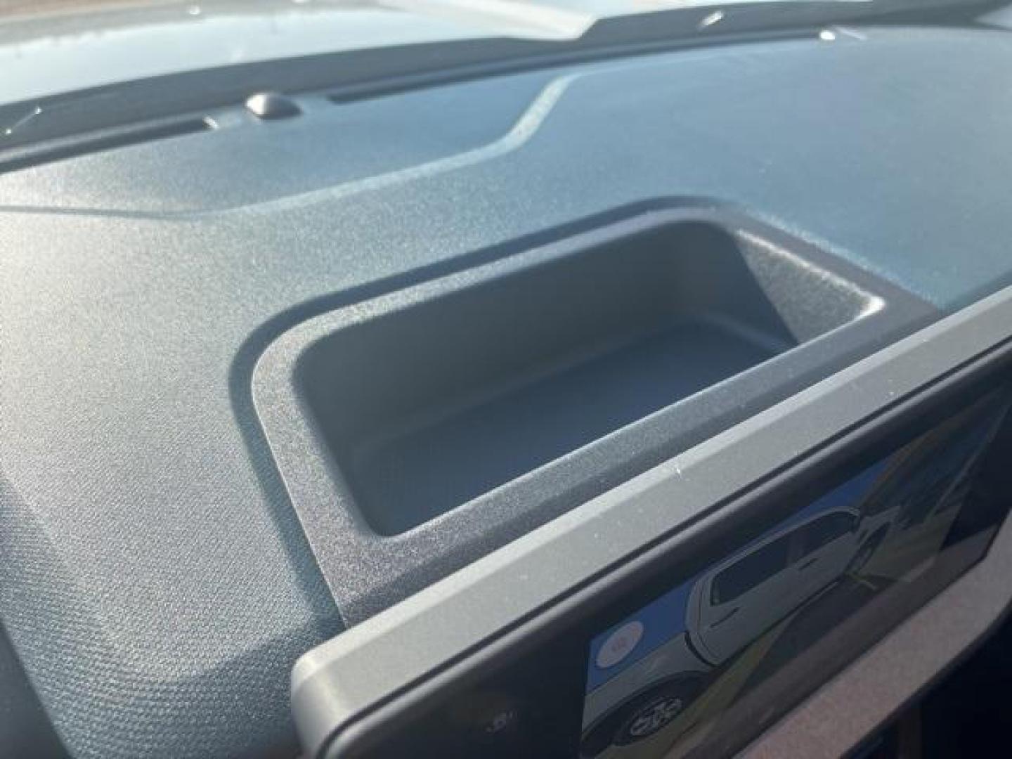 2025 White /Navy Ford Maverick XLT (3FTTW8JA4SR) with an EcoBoost 2.0L I4 GTDi DOHC Turbocharged VCT engine, Automatic transmission, located at 1105 E Mulberry, Kaufman, TX, 75142, (972) 962-2151, 32.589550, -96.300926 - Photo#25