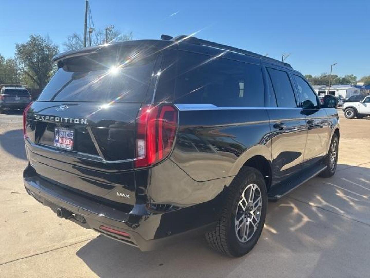 2025 Agate Black Metallic /Gray Ford Expedition Max (1FMJK1H87SE) with an EcoBoost 3.5L V6 GTDi DOHC 24V Twin Turbocharged engine, Automatic transmission, located at 1105 E Mulberry, Kaufman, TX, 75142, (972) 962-2151, 32.589550, -96.300926 - Photo#4