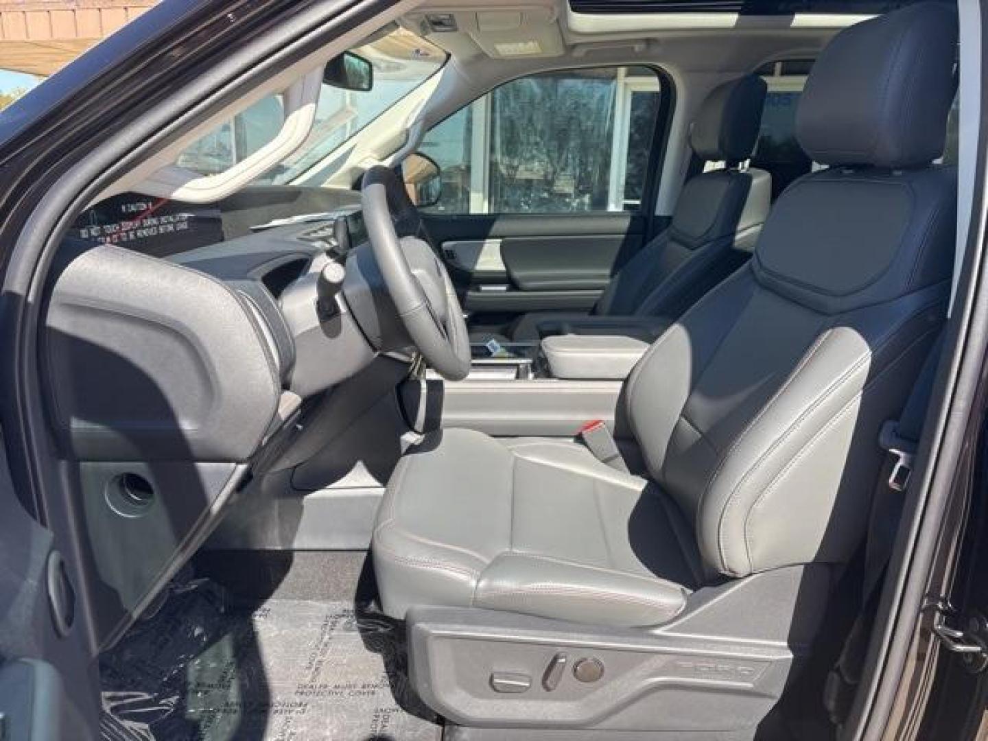 2025 Agate Black Metallic /Gray Ford Expedition Max (1FMJK1H87SE) with an EcoBoost 3.5L V6 GTDi DOHC 24V Twin Turbocharged engine, Automatic transmission, located at 1105 E Mulberry, Kaufman, TX, 75142, (972) 962-2151, 32.589550, -96.300926 - Photo#8