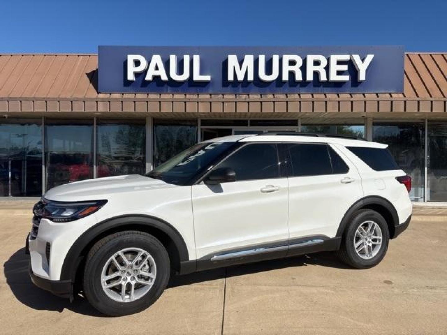 2025 White Metallic /Dark Gray/Onyx Ford Explorer Active (1FMUK7DH7SG) with an 2.3L EcoBoost I-4 engine, Automatic transmission, located at 1105 E Mulberry, Kaufman, TX, 75142, (972) 962-2151, 32.589550, -96.300926 - $3,002 off MSRP!<br><br><br>White Metallic 2025 Ford Explorer 4D Sport Utility Active RWD 10-Speed Automatic 2.3L EcoBoost I-4 20/29 City/Highway MPG<br><br>20/29 City/Highway MPG Price includes: $1500 - Bonus Customer Cash. Exp. 01/05/2026 - Photo#0