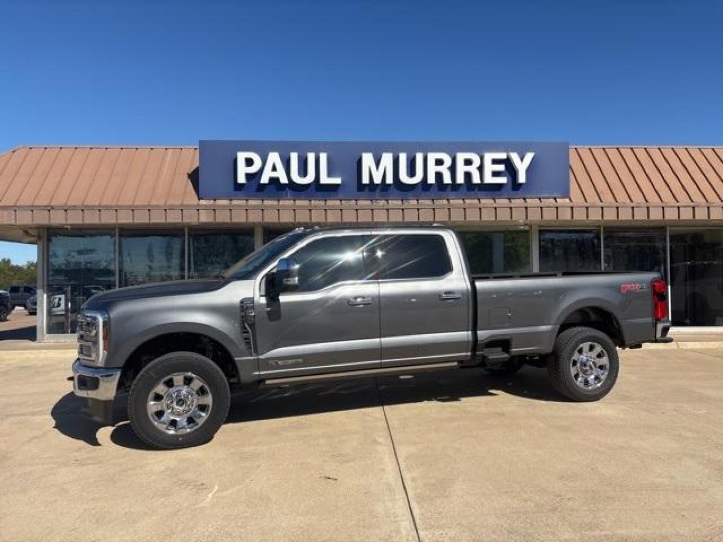 2026 Gray Metallic /Black Onyx Ford F-350SD Lariat (1FT8W3BT5TE) with an Power Stroke 6.7L V8 DI 32V OHV Turbodiesel engine, Automatic transmission, located at 1105 E Mulberry, Kaufman, TX, 75142, (972) 962-2151, 32.589550, -96.300926 - Carbonized Gray Metallic 2026 Ford F-350SD 4D Crew Cab Lariat 4WD 10-Speed Automatic Power Stroke 6.7L V8 DI 32V OHV Turbodiesel 4WD. - Photo#0