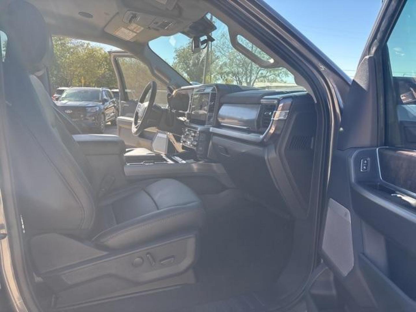 2026 Gray Metallic /Black Onyx Ford F-350SD Lariat (1FT8W3BT5TE) with an Power Stroke 6.7L V8 DI 32V OHV Turbodiesel engine, Automatic transmission, located at 1105 E Mulberry, Kaufman, TX, 75142, (972) 962-2151, 32.589550, -96.300926 - Carbonized Gray Metallic 2026 Ford F-350SD 4D Crew Cab Lariat 4WD 10-Speed Automatic Power Stroke 6.7L V8 DI 32V OHV Turbodiesel 4WD. - Photo#15