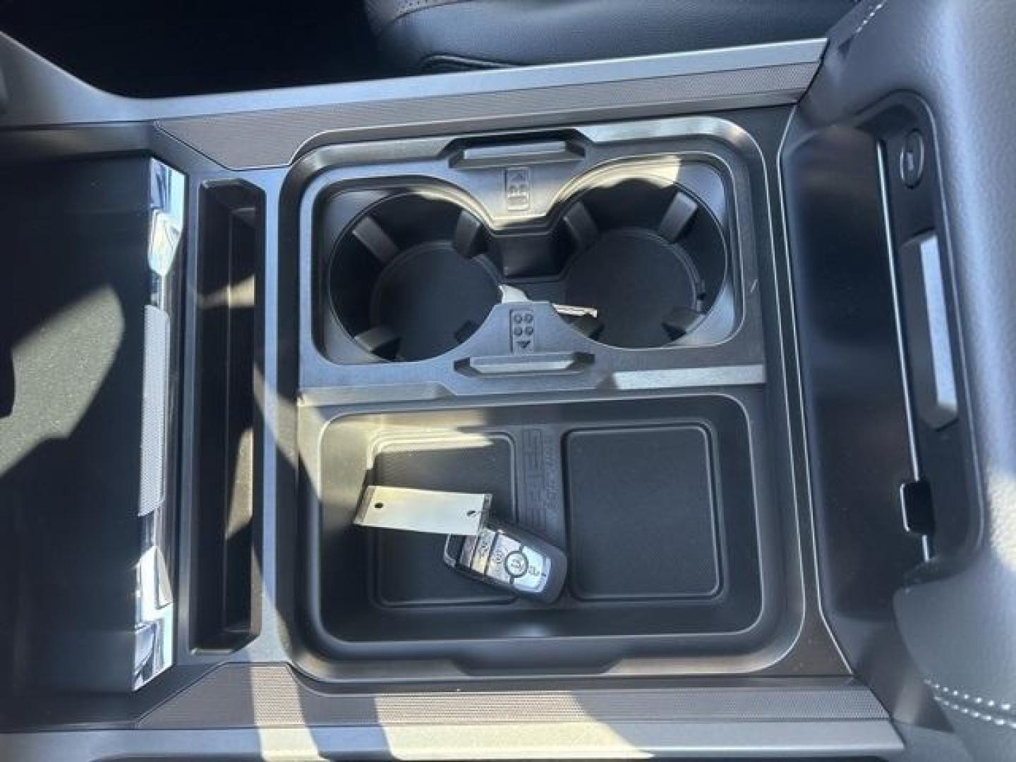 2026 Gray Metallic /Black Onyx Ford F-350SD Lariat (1FT8W3BT5TE) with an Power Stroke 6.7L V8 DI 32V OHV Turbodiesel engine, Automatic transmission, located at 1105 E Mulberry, Kaufman, TX, 75142, (972) 962-2151, 32.589550, -96.300926 - Carbonized Gray Metallic 2026 Ford F-350SD 4D Crew Cab Lariat 4WD 10-Speed Automatic Power Stroke 6.7L V8 DI 32V OHV Turbodiesel 4WD. - Photo#24