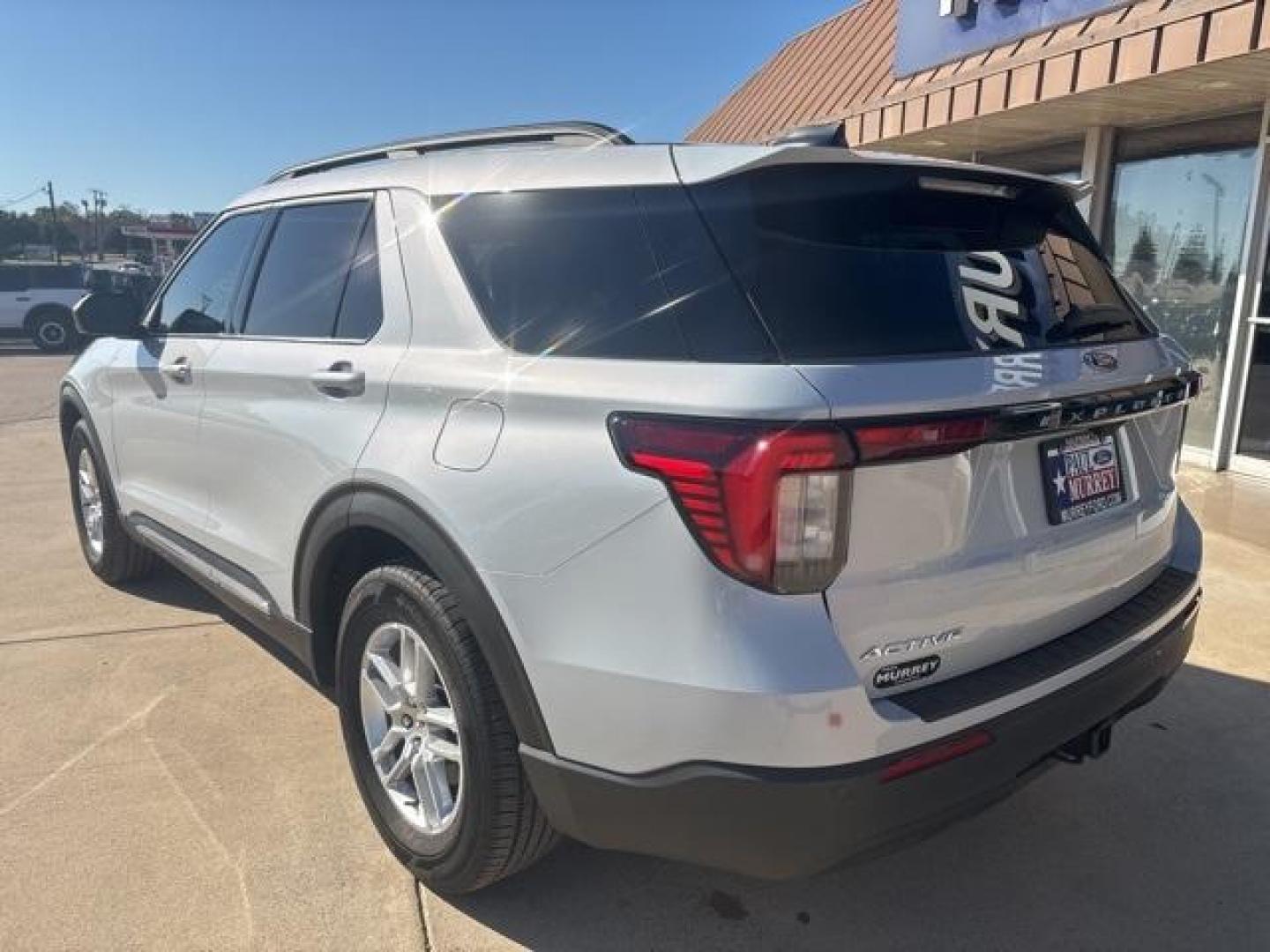 2025 Space White Metallic /Gray Ford Explorer Active (1FMUK7DH0SG) with an 2.3L EcoBoost I-4 engine, Automatic transmission, located at 1105 E Mulberry, Kaufman, TX, 75142, (972) 962-2151, 32.589550, -96.300926 - $2,554 off MSRP!<br><br><br>Space White Metallic 2025 Ford Explorer 4D Sport Utility Active RWD 10-Speed Automatic 2.3L EcoBoost I-4 20/29 City/Highway MPG<br><br>20/29 City/Highway MPG Price includes: $1500 - Bonus Customer Cash. Exp. 01/05/2026 - Photo#3
