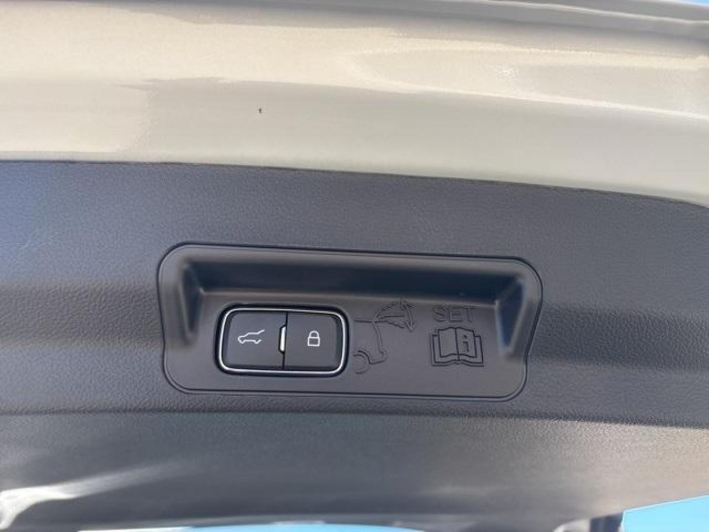 2025 Space White Metallic /Gray Ford Explorer Active (1FMUK7DH0SG) with an 2.3L EcoBoost I-4 engine, Automatic transmission, located at 1105 E Mulberry, Kaufman, TX, 75142, (972) 962-2151, 32.589550, -96.300926 - $2,554 off MSRP!<br><br><br>Space White Metallic 2025 Ford Explorer 4D Sport Utility Active RWD 10-Speed Automatic 2.3L EcoBoost I-4 20/29 City/Highway MPG<br><br>20/29 City/Highway MPG Price includes: $1500 - Bonus Customer Cash. Exp. 01/05/2026 - Photo#15